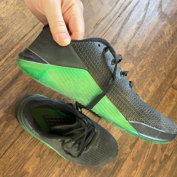 Green and black Nike METCON, CrossFit Invictus, size 4.5 men women’s size 6 - Picture 9 of 10